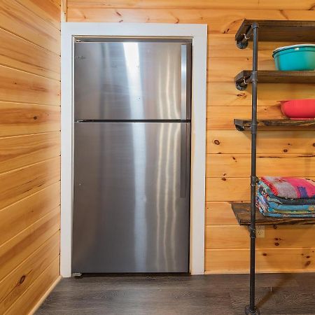 Eden Cabin Forested Tiny Home On Lookout Mtn チャタヌーガ エクステリア 写真