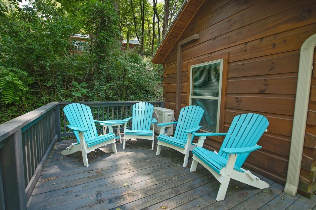Eden Cabin Forested Tiny Home On Lookout Mtn チャタヌーガ エクステリア 写真