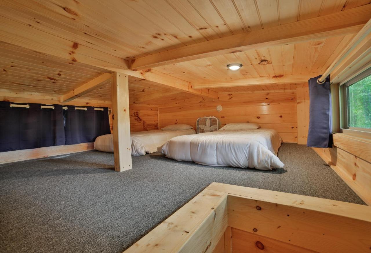 Eden Cabin Forested Tiny Home On Lookout Mtn チャタヌーガ エクステリア 写真